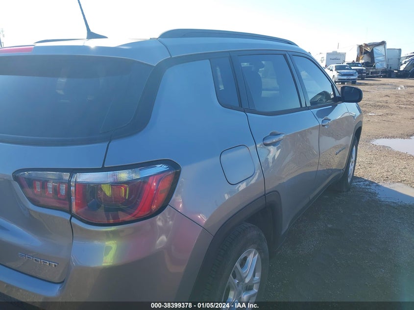 VIN 3C4NJCAB4JT254979 2018 JEEP COMPASS SPORT FWD