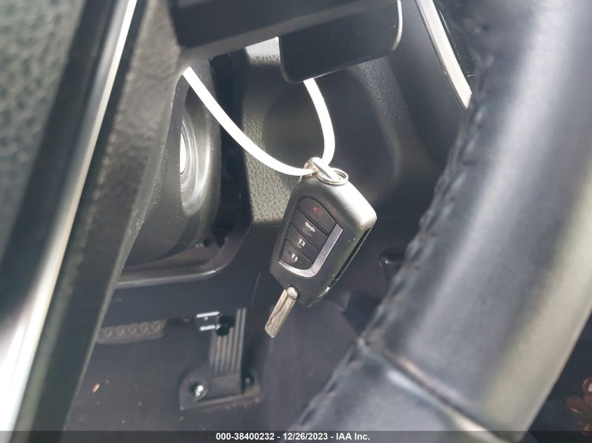 2018 TOYOTA CAMRY SE - 4T1B11HK2JU617164