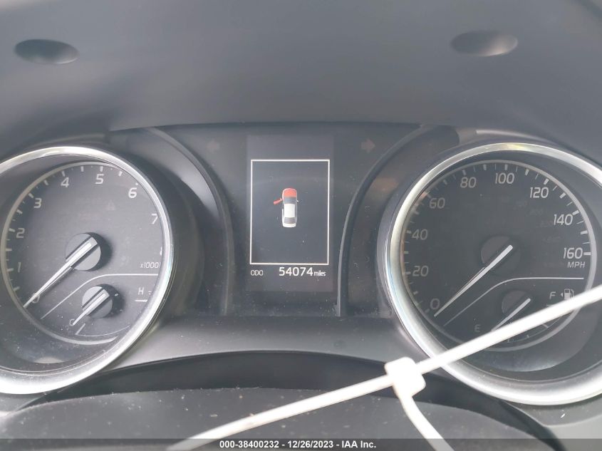 2018 TOYOTA CAMRY SE - 4T1B11HK2JU617164