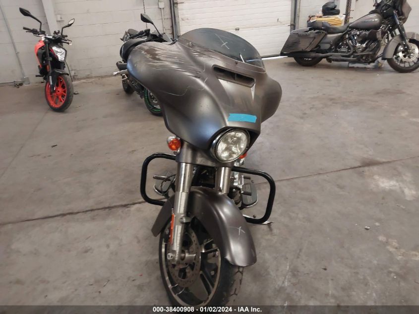 2017 HARLEY-DAVIDSON FLHXS STREET GLIDE SPECIAL - 1HD1KRC35HB643337