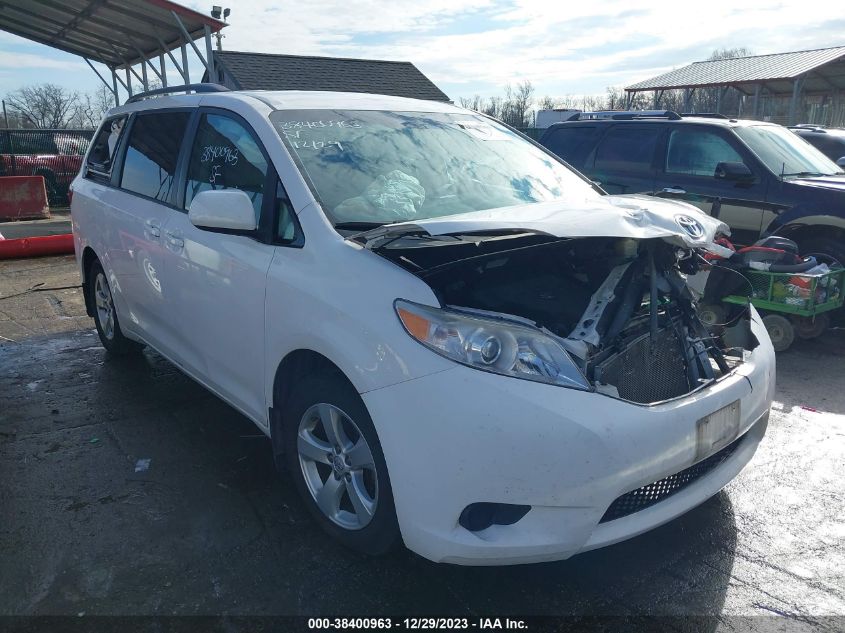 2015 TOYOTA SIENNA LE 8 PASSENGER - 5TDKK3DC4FS656801