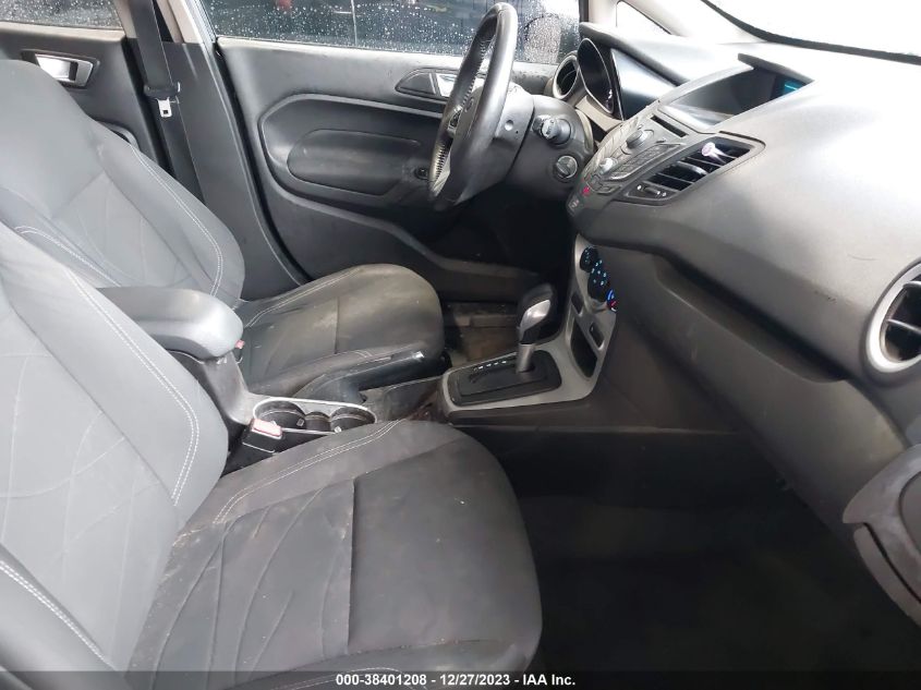 2015 FORD FIESTA SE - 3FADP4EJ5FM179928