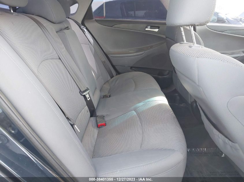 2014 HYUNDAI SONATA GLS - 5NPEB4AC7EH835197