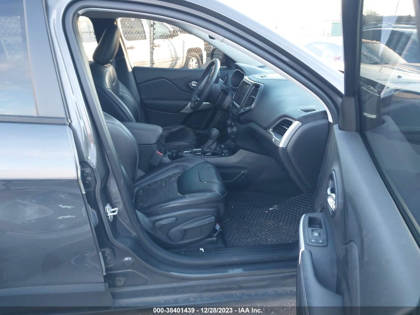 VIN 1C4PJMCX0ND526186 2022 JEEP CHEROKEE LATITUDE/X