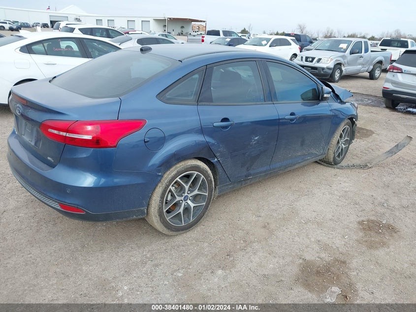 VIN 1FADP3H27JL244027 2018 FORD FOCUS SEL