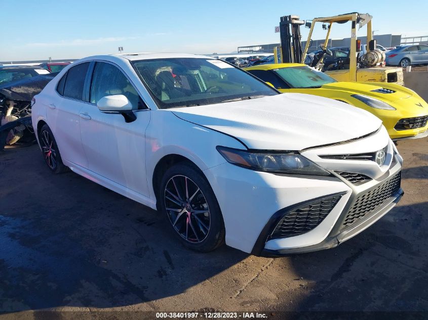 2022 TOYOTA CAMRY SE - 4T1T11AK6NU076446