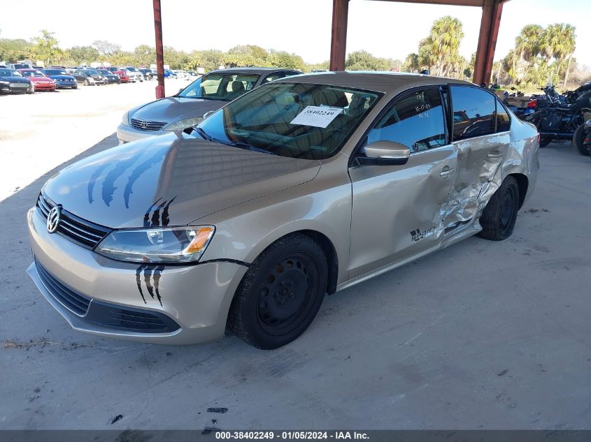 2013 VOLKSWAGEN JETTA 2.5L SE - 3VWDP7AJ1DM236203