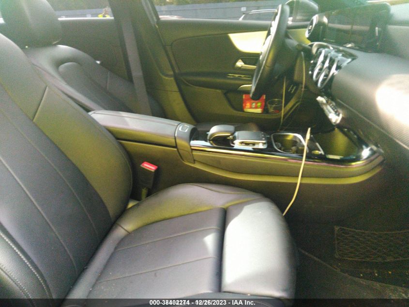2020 MERCEDES-BENZ A 220 - W1K3G4EB6LJ210830