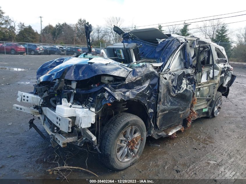 2022 TOYOTA SIENNA XLE - 5TDJRKEC5NS133169