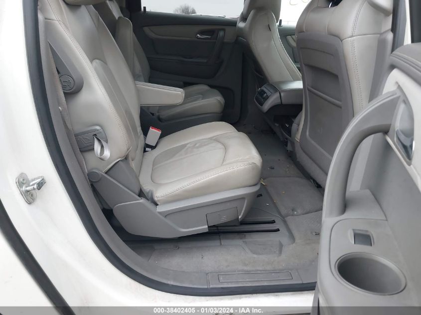 2015 CHEVROLET TRAVERSE LT - 1GNKRHKD0FJ125765