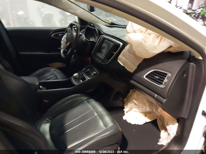 2015 CHRYSLER 200 C - 1C3CCCCG0FN524554