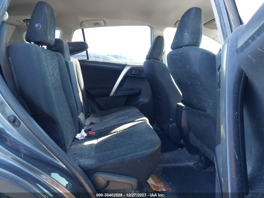 2015 TOYOTA RAV4 LE - JTMZFREV2FJ058421