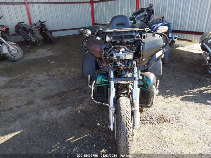 2021 HARLEY-DAVIDSON FLHTCUTG - 1HD1MAF13MB851538