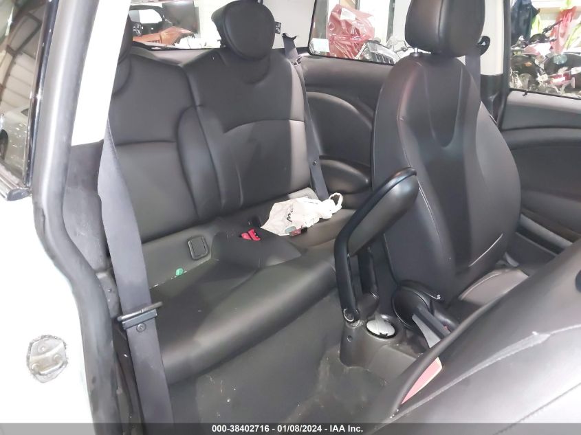 2013 MINI HARDTOP COOPER - WMWSU3C50DT688119