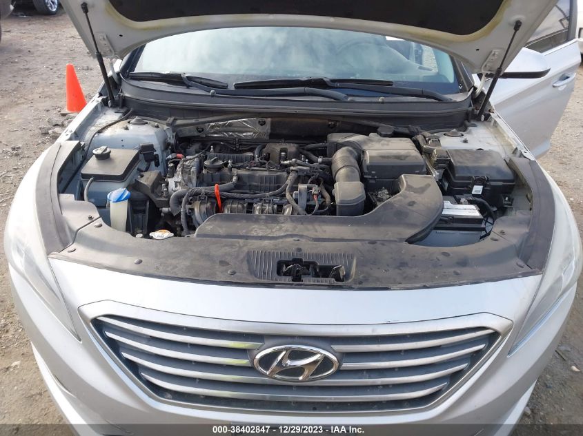 2015 HYUNDAI SONATA SE - 5NPE24AF3FH149055