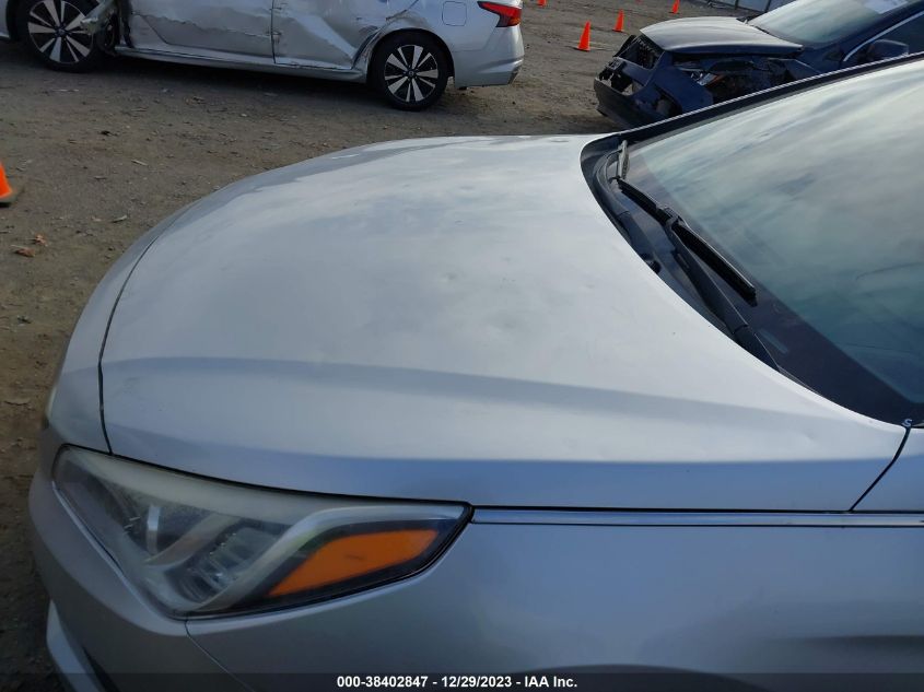 2015 HYUNDAI SONATA SE - 5NPE24AF3FH149055