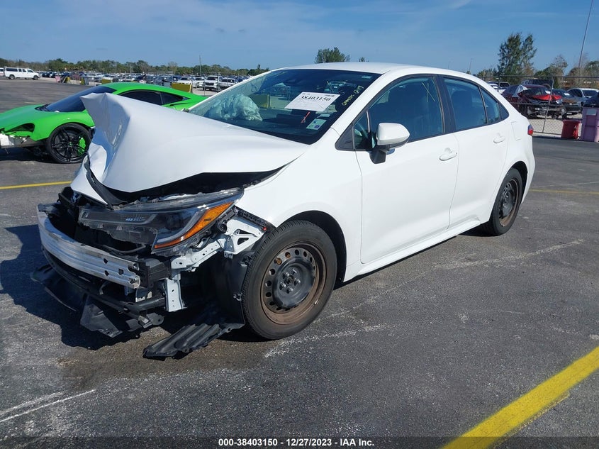 VIN 5YFEPMAE2MP245039 2021 TOYOTA COROLLA LE