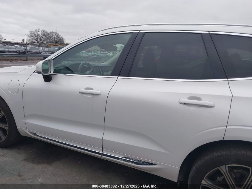 2018 VOLVO XC60 HYBRID T8 INSCRIPTION LYVBR0DL0JB100817