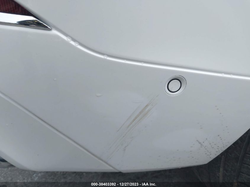 2018 VOLVO XC60 HYBRID T8 INSCRIPTION LYVBR0DL0JB100817