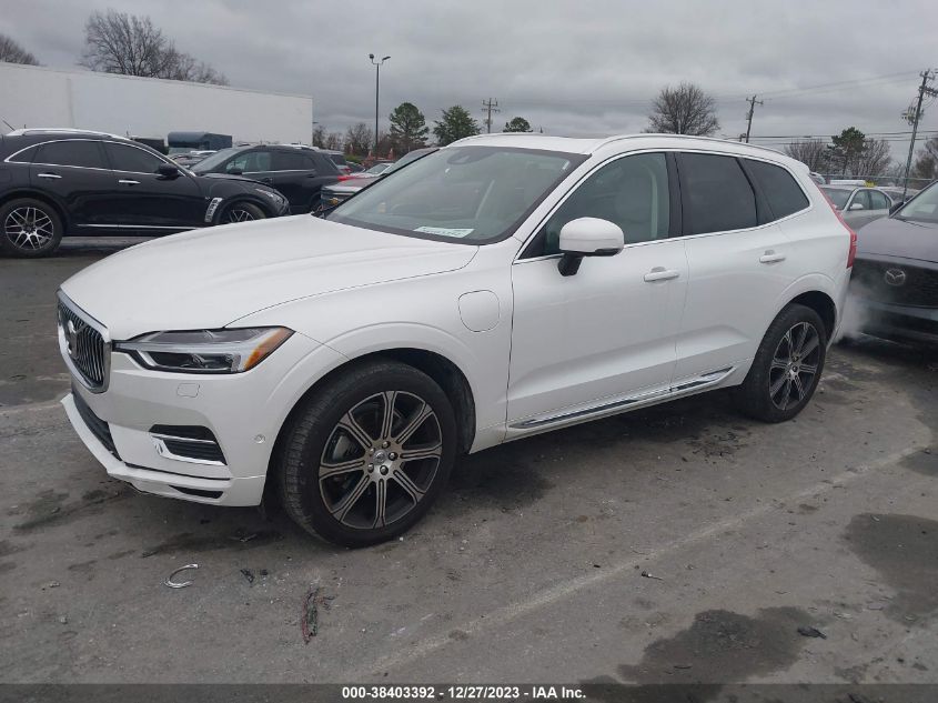 2018 VOLVO XC60 HYBRID T8 INSCRIPTION LYVBR0DL0JB100817