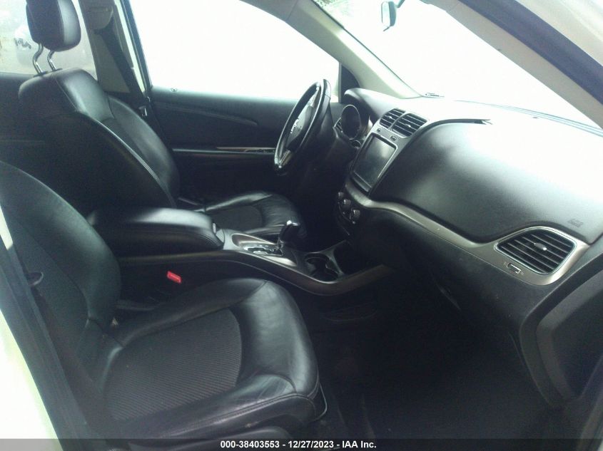 2018 DODGE JOURNEY CROSSROAD - 3C4PDCGG1JT490265