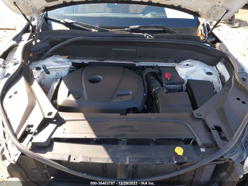2018 VOLVO XC90 T6 MOMENTUM - YV4A22PK0J1207272