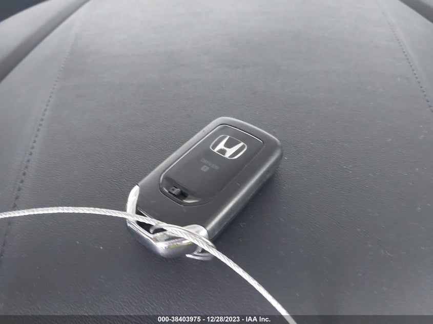 VIN 5FNRL6H78KB025672 2019 HONDA ODYSSEY EXL