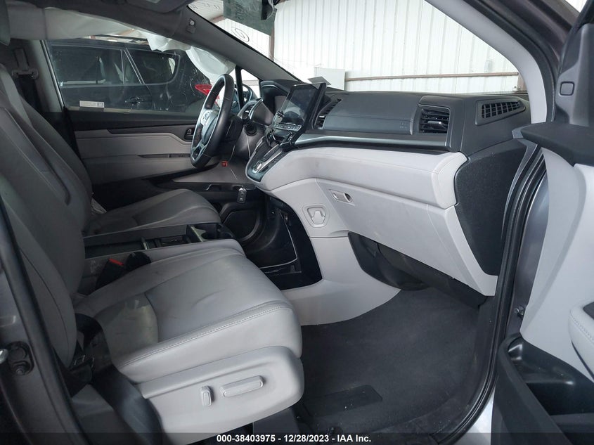 VIN 5FNRL6H78KB025672 2019 HONDA ODYSSEY EXL
