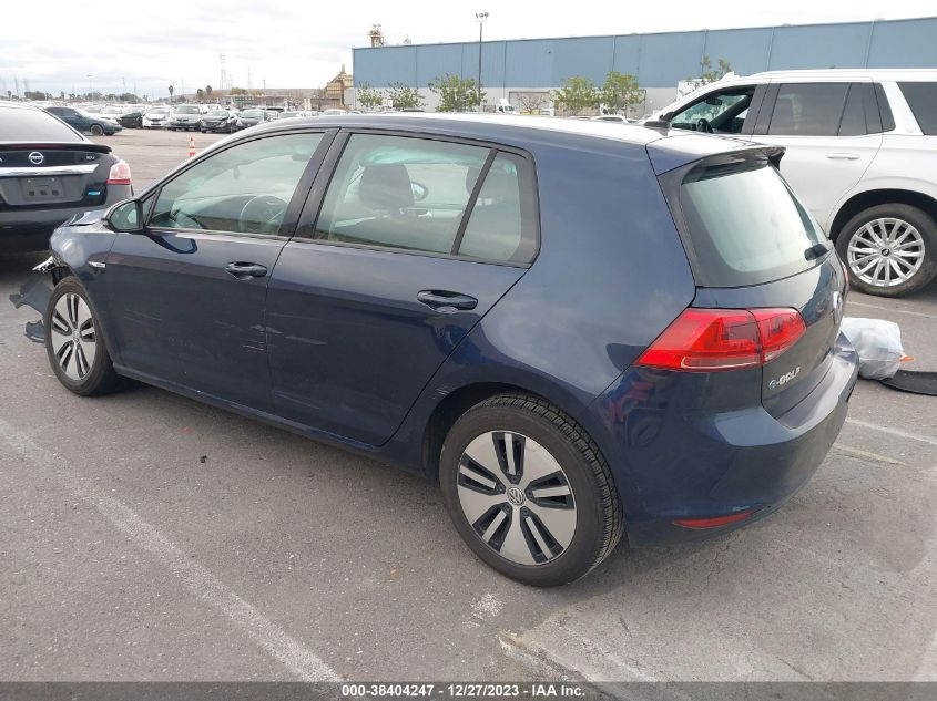 2016 VOLKSWAGEN E-GOLF SE - WVWKP7AU2GW903756