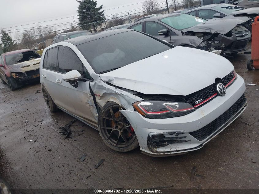 3VW547AU0JM260995 VOLKSWAGEN GOLF GTI S/SE/AUTOBAHN 2018
