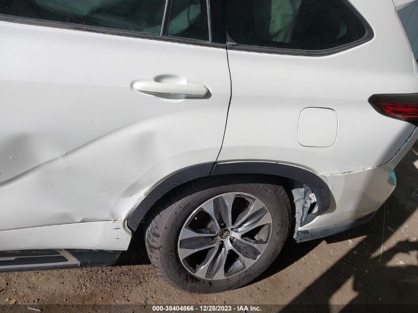 2021 TOYOTA HIGHLANDER XLE - 5TDGZRAH0MS514107