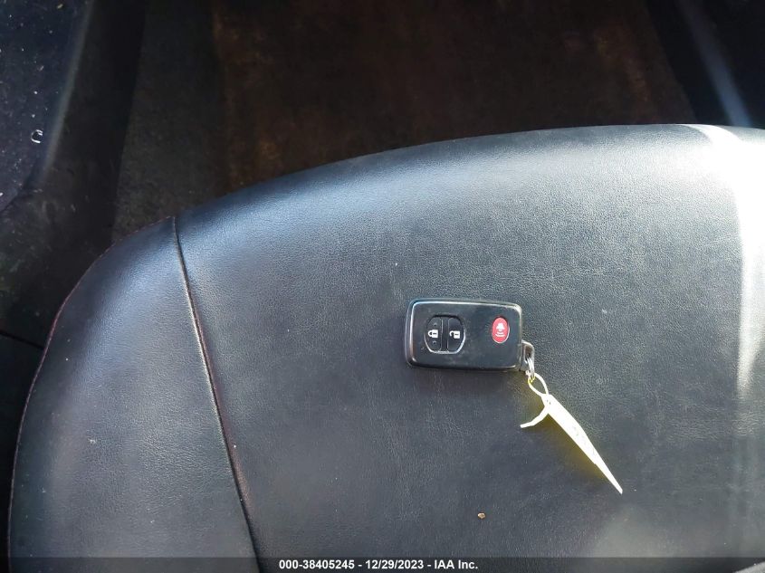 2013 TOYOTA PRIUS THREE SE - JTDKN3DUXD5598907