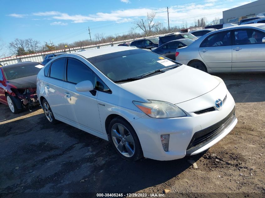 2013 TOYOTA PRIUS THREE SE - JTDKN3DUXD5598907