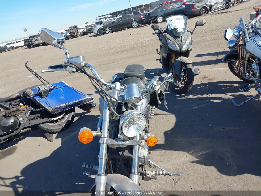 2004 HONDA VT600 CD JH2PC21424M500041