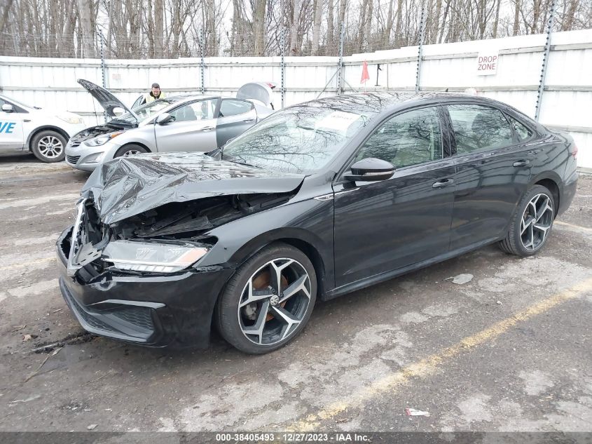 2020 VOLKSWAGEN PASSAT 2.0T R-LINE - 1VWMA7A35LC020275
