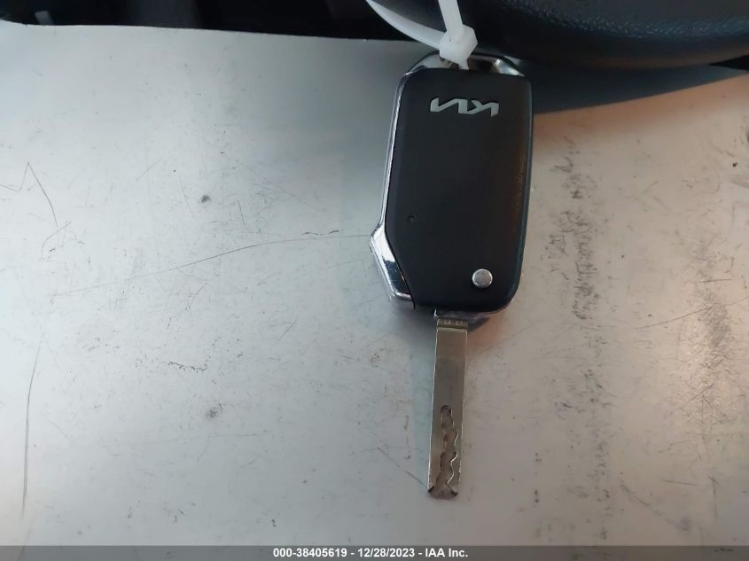 2023 KIA SOUL LX/S - KNDJ23AU7P7878463