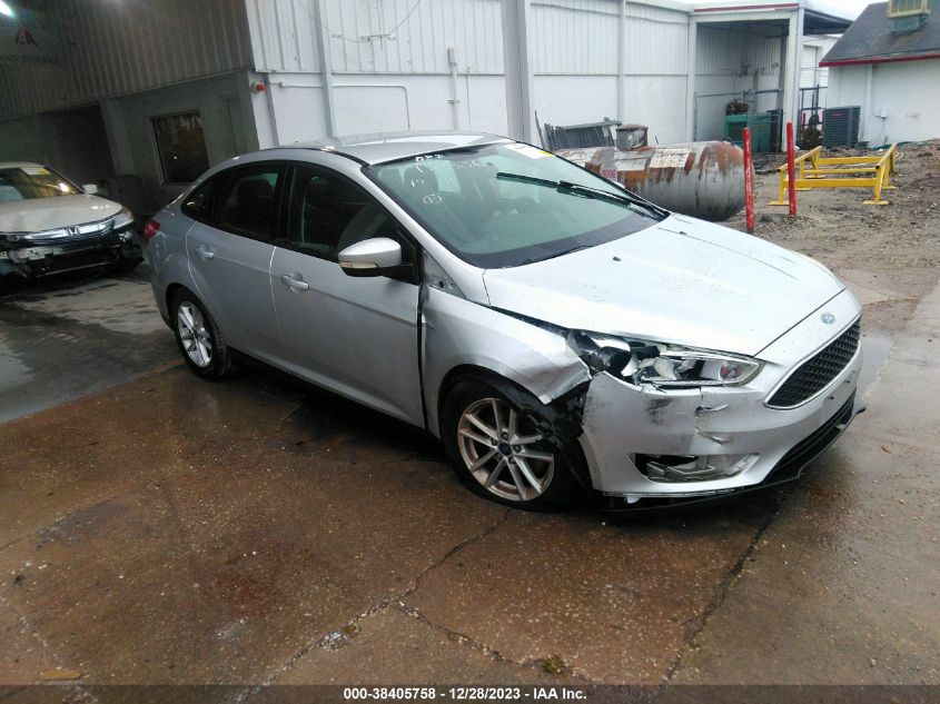 2016 FORD FOCUS SE - 1FADP3F28GL326828