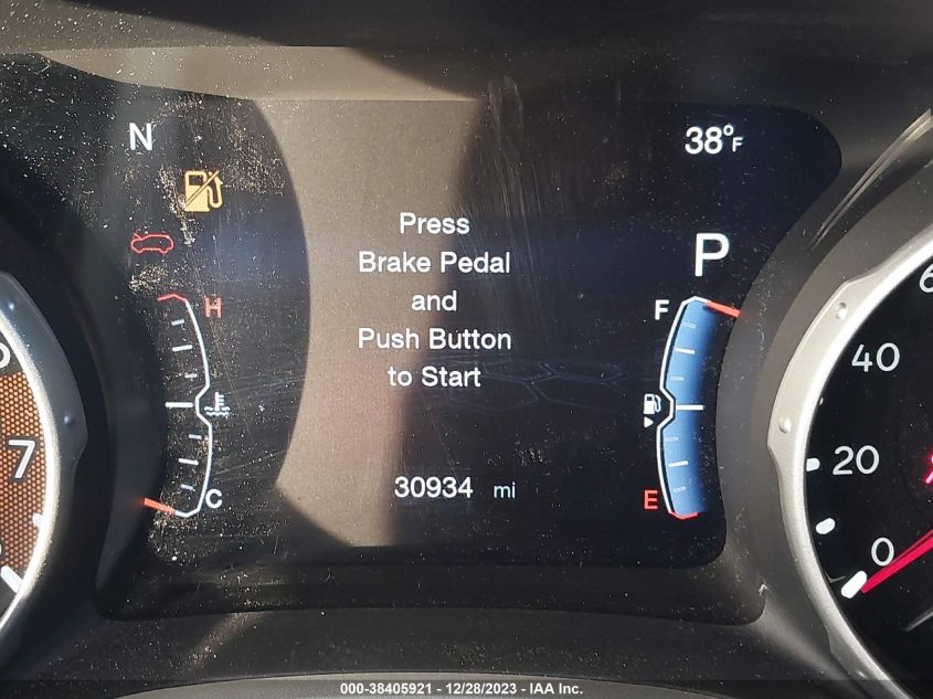 2018 JEEP COMPASS LATITUDE 4X4 - 3C4NJDBB6JT111925