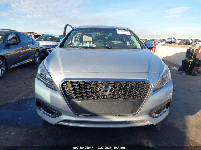 VIN KMHE24L35HA063674 2017 HYUNDAI SONATA HYBRID SE