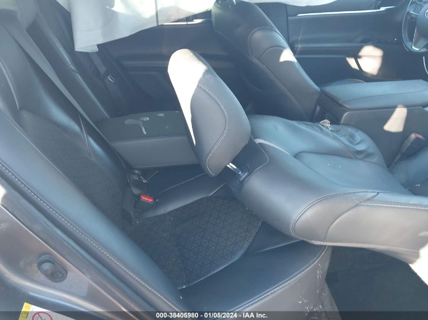 2019 TOYOTA CAMRY XSE - 4T1B61HK6KU710630