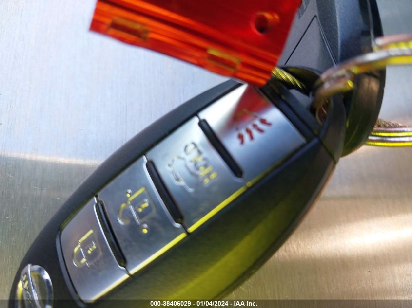 2017 NISSAN VERSA S/S PLUS/SV/SL - 3N1CN7AP1HL812184