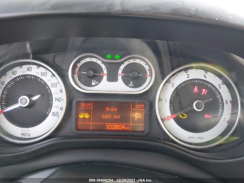 2014 FIAT 500L EASY - ZFBCFABH4EZ013084