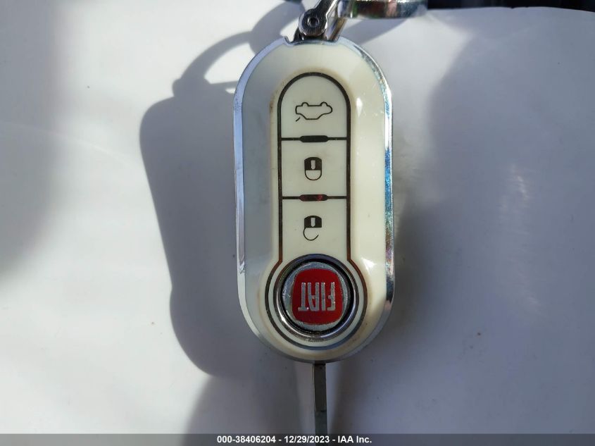 2014 FIAT 500L EASY - ZFBCFABH4EZ013084