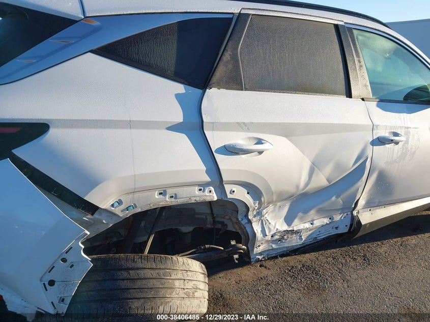 VIN 5NMJBCAE1NH038502 2022 HYUNDAI TUCSON SEL