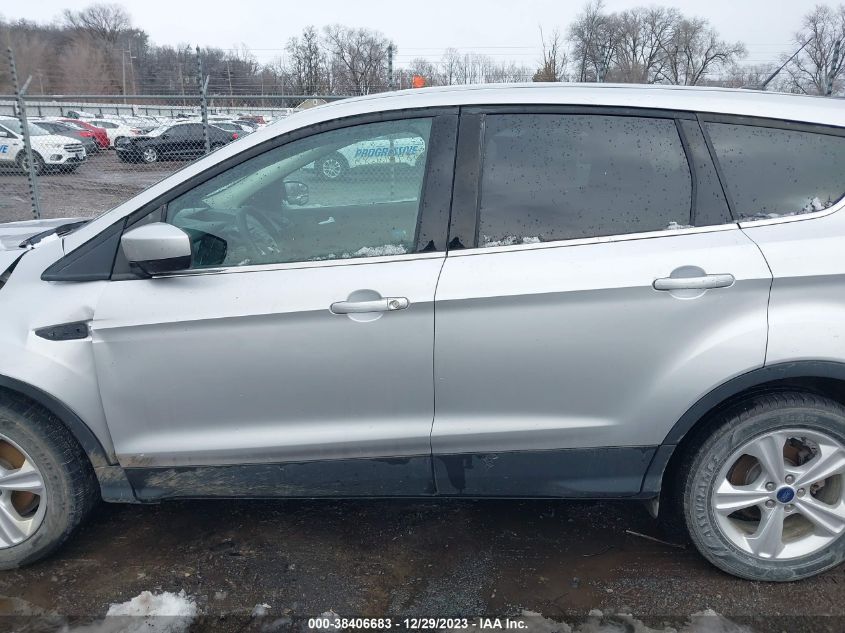 2016 FORD ESCAPE SE - 1FMCU0G76GUA30526