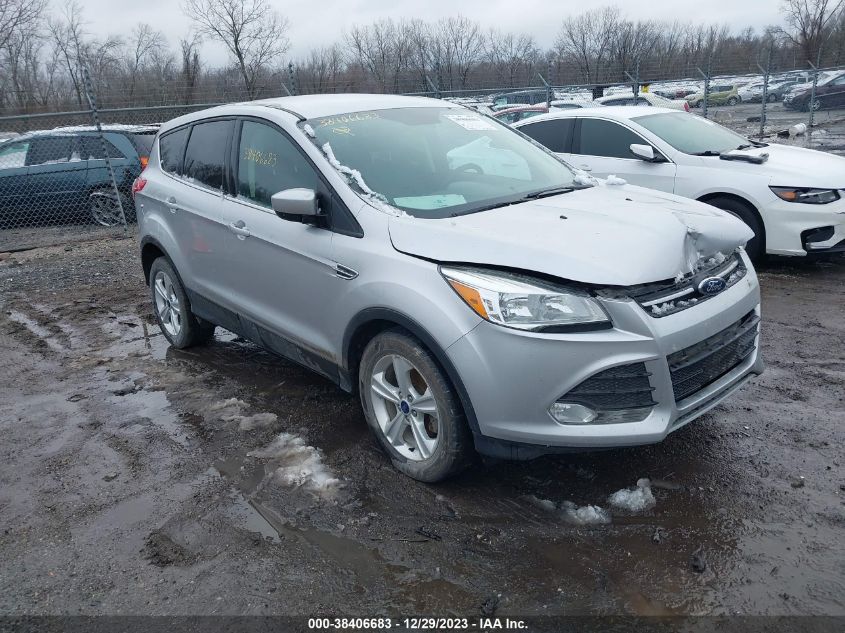 2016 FORD ESCAPE SE - 1FMCU0G76GUA30526