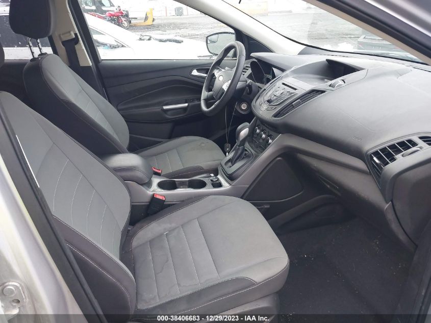 2016 FORD ESCAPE SE - 1FMCU0G76GUA30526