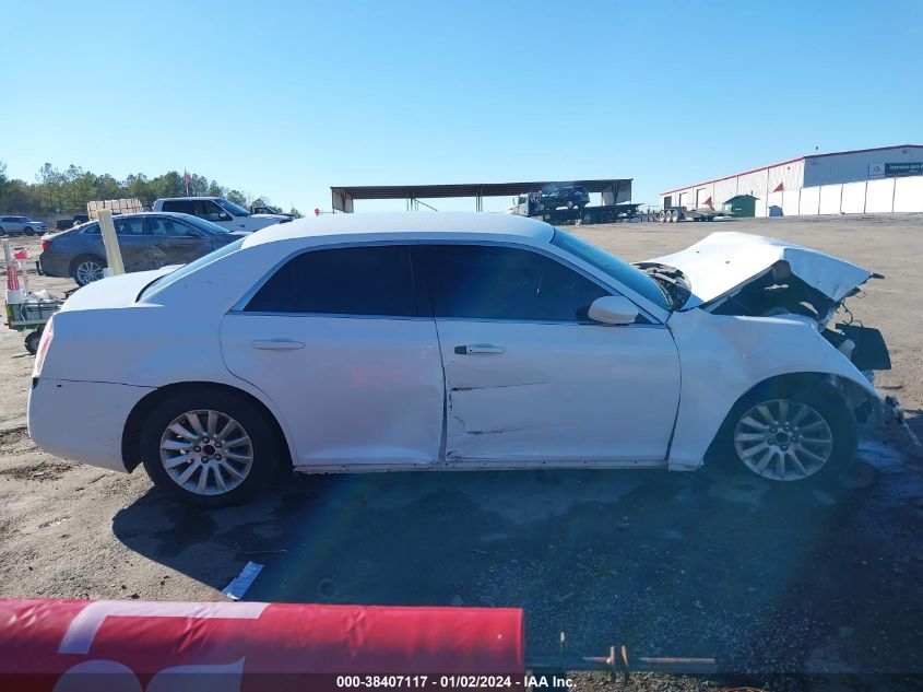 2013 CHRYSLER 300 - 2C3CCAAG2DH657555