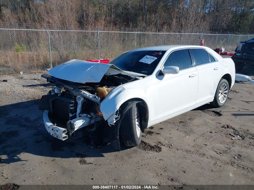 2013 CHRYSLER 300 - 2C3CCAAG2DH657555