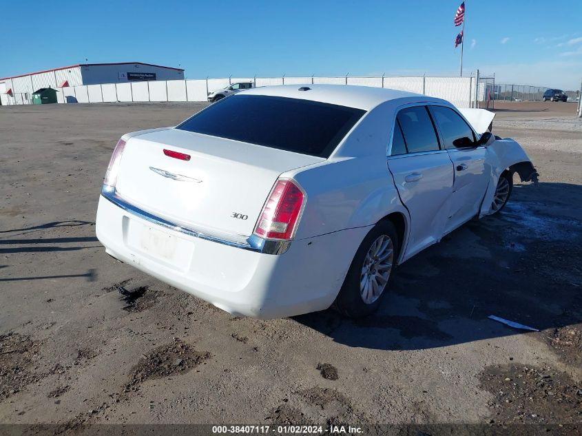 2013 CHRYSLER 300 - 2C3CCAAG2DH657555